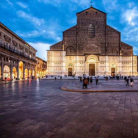 Urbanicooh Guidozagni - Piazza Maggiore View Болоня Екстериор снимка