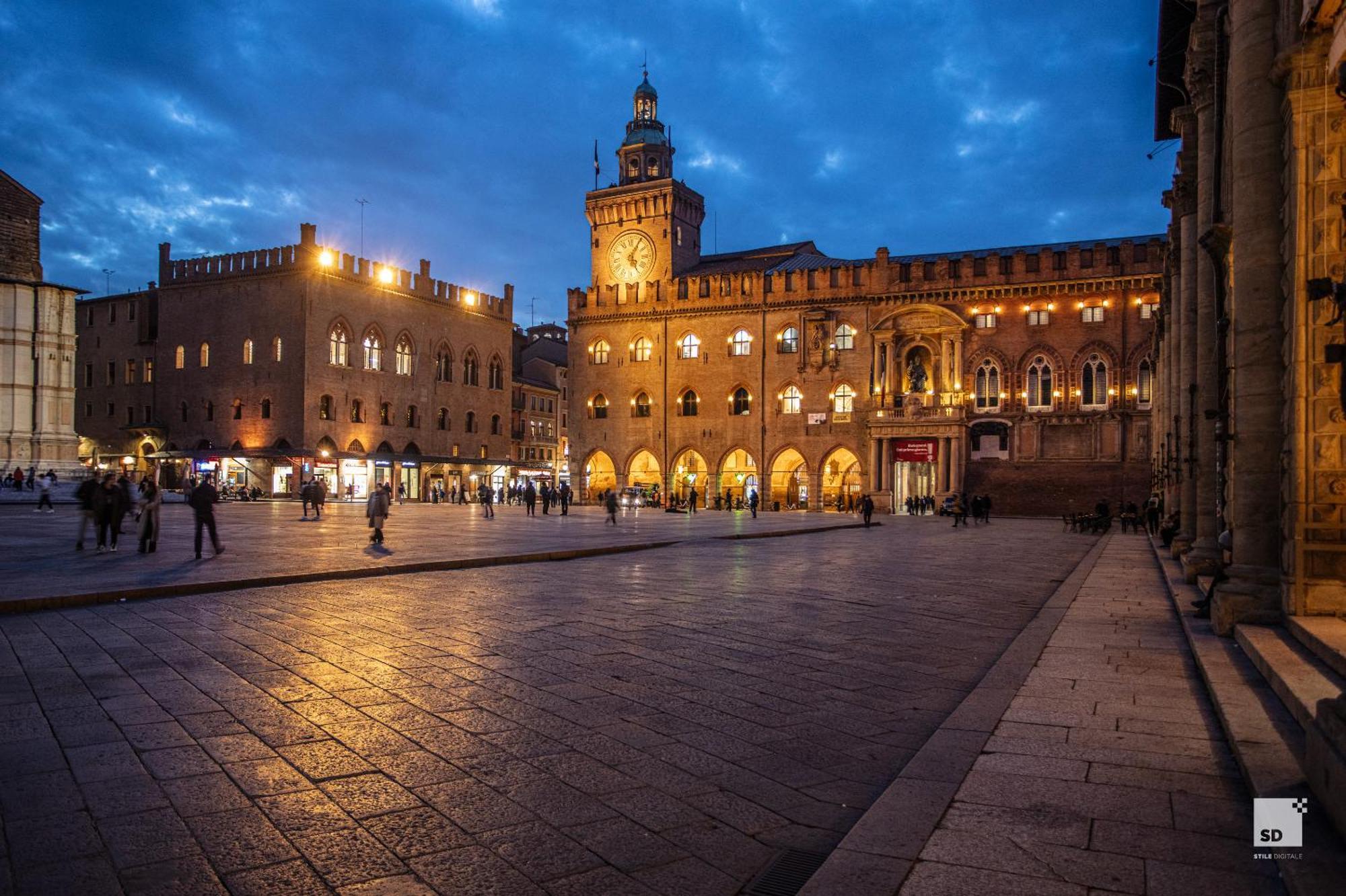 Urbanicooh Guidozagni - Piazza Maggiore View Болоня Екстериор снимка
